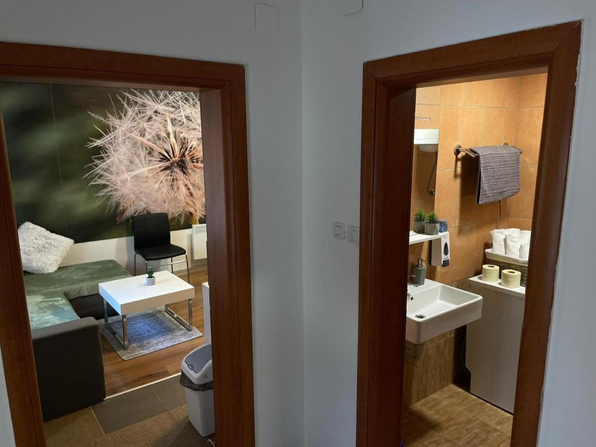 Cozy 1B Apartment Vera-Self Check In Zagreb Buitenkant foto