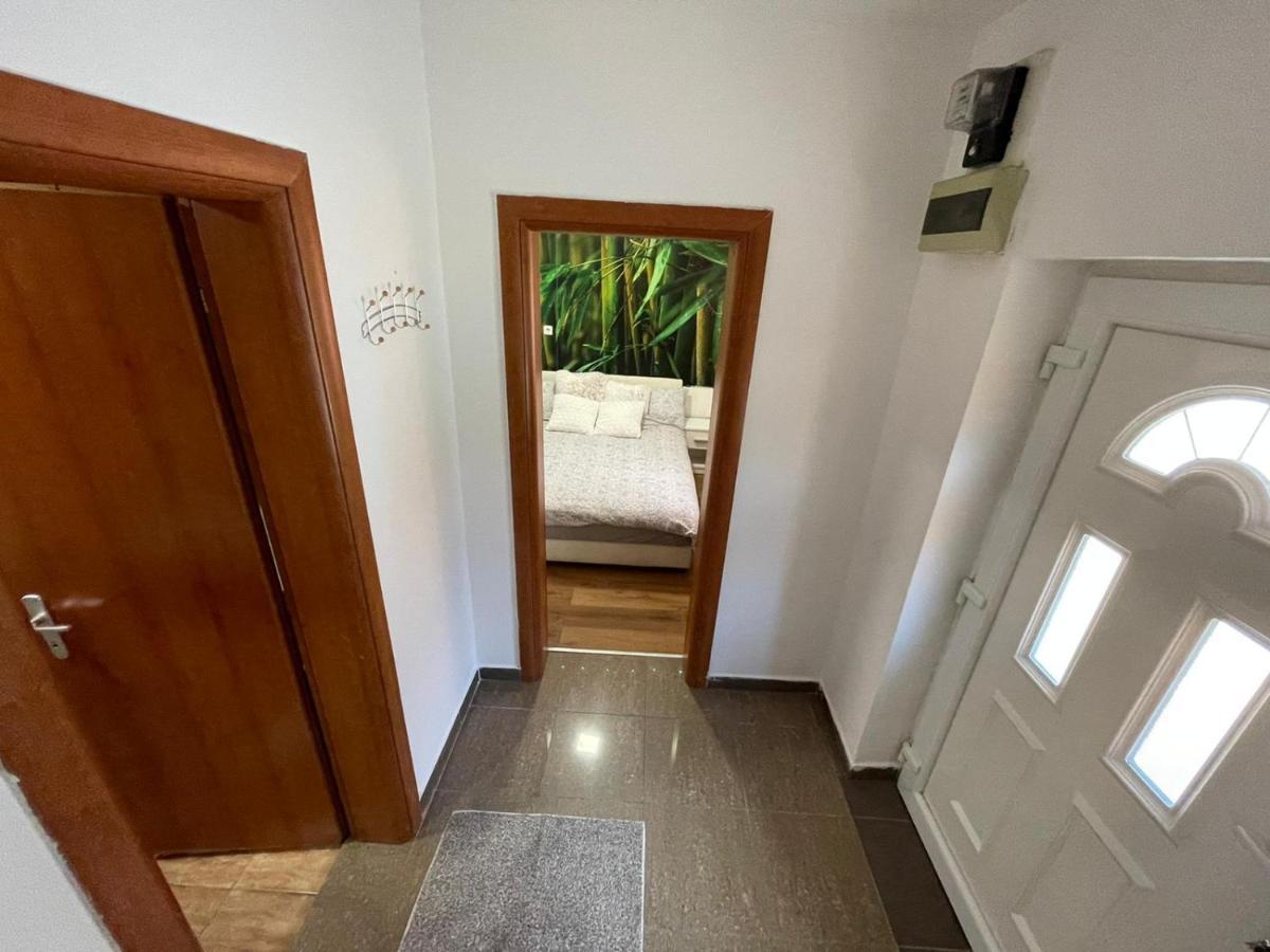 Cozy 1B Apartment Vera-Self Check In Zagreb Buitenkant foto